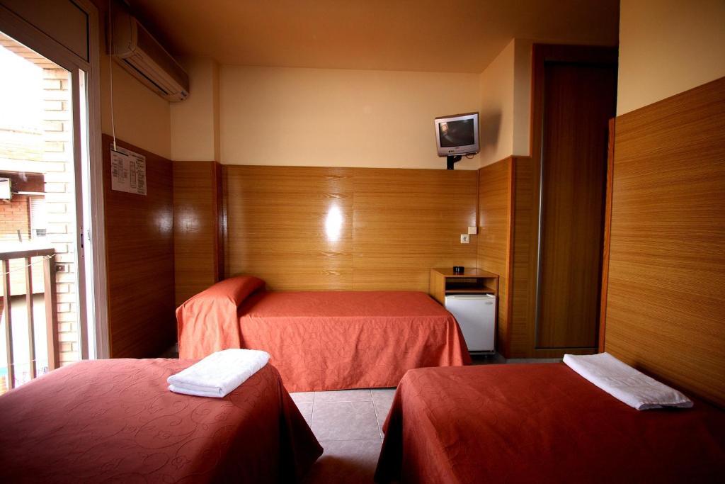 Hotel Ric Sabadell Cameră foto