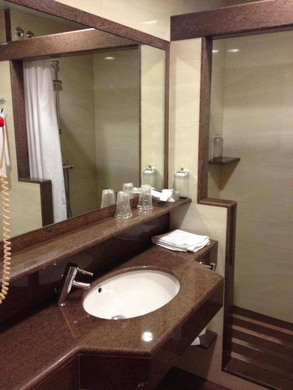 Hotel Ric Sabadell Cameră foto